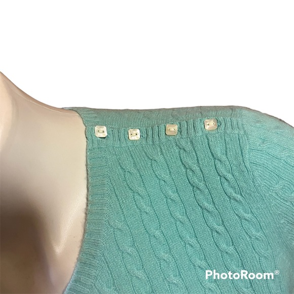 Geneva 100% cashmere  blue cableknit sweater button shoulder - Picture 3 of 9
